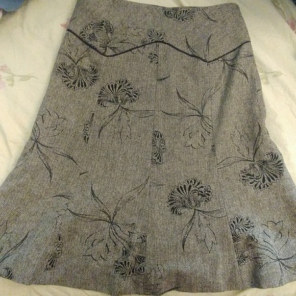 H&M Gray skirt wool flare bottom - Picture 2 of 5